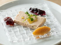 Craft Burger & Grill Jiro_[Foie Gras Terrine] You can also enjoy different tastes with three kinds of jams.