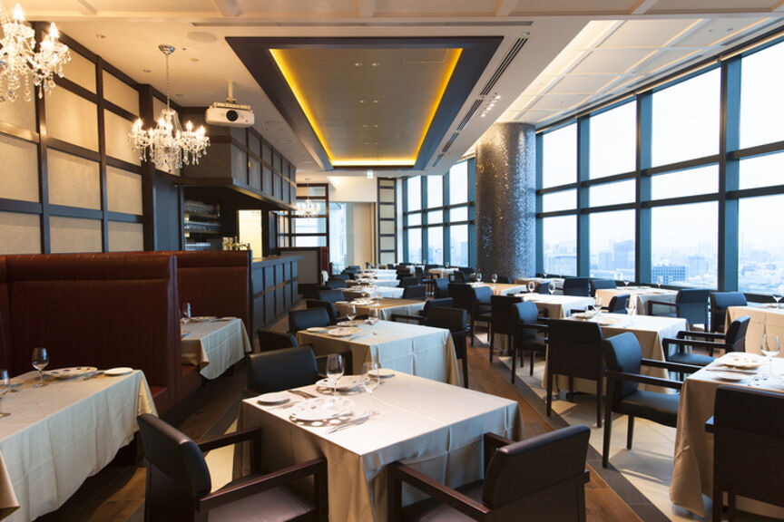 5 star Ginza Tower Restaurant, Italian cuisine in Tokyo