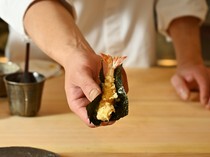 Sushi Onikai_Shrimp Tempra with Nori/seaweed - with tempura softly wrapped in sushi rice and seaweed