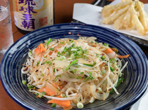Ryukyu okoku SANGOYA_[Somen chanpuru (stir-fried somen noodles)] This is a commonly eaten dish in Okinawa household, the flavor of mother