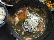 UERUMA SHIMIN SHOKUDO_[Ayahashi Beef Soup from Uruma City] is a soup full of deliciousness in which Ayahashi Beef, black Wagyu beef from Okinawa, is slowly simmered.
