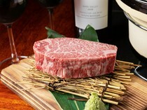 YAKINIKU Maru Kitashinchi_Evil Chateaubriand - The highest level in both thickness and cost performance! Rare part of A5-ranked Black Wagyu Beef.
