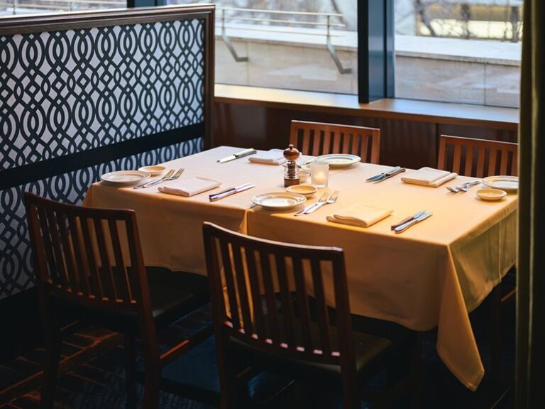 37 Steakhouse & Bar_Inside view