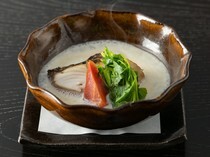 Japanese Cuisine RAKUSEIAN_Shii-Zakana (side dish to have with Sake) - The combination of ingredients creates a sense of playfulness.