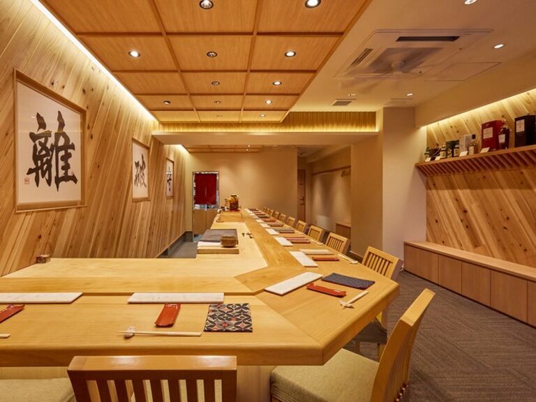 Sushi Renma_Inside view