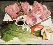 Wagyu Junkie_Silver Saint - This volume at this price? The standard menu items are all here.