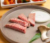 Wagyu Junkie_Junkie Top Ribs -  A popular menu item that can be eaten lightly.