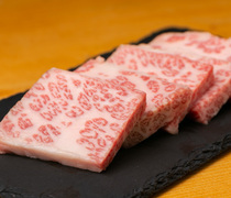 Yakiniku Horumon On The Rice_Premium Short Ribs - Indulge in the full flavor of Saloma Beef.