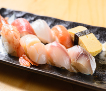 Ebisu Shoten Shin-Sapporo Branch_Sushi 8 Pieces - Various types of sushi with fresh ingredients can be enjoyed in one dish.