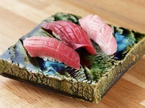 OSushiawase Sushi Horikawa_Bluefin Tuna Sushi - Enjoy the finest tuna identified by the best tuna chef.