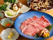 Yamato Ryori Tsukiji Ihachi Nigou_Suki-Shabu - Enjoy the A5 black Wagyu beef sirloin dipped in a slightly sweetened broth.