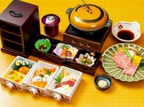 Sushi Aounabara_Shinshu Beef Tobanyaki Set - Sushi and meat dishes harmonize pleasantly, making the meal even richer.