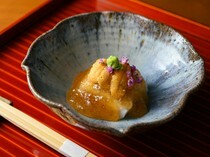 Takanawa Shinzan_Godofu - has a traditional taste with the aroma of dried bonito broth.