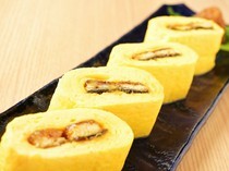 Maruya Honten Meieki 3-chome Branch_Specialty! Umaki (omelette-wrapped eel) - Carefully handmade and wrapped with the flavor of eel