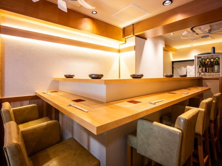 Sushi Rakuichi_Inside view