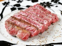Yakiniku Hanabi Nishiki Branch_Ippon-yaki (grilled meat chunk) - Staff grills the dish in front of you. (The picture shown is an example)