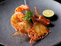 Teppanyaki Minami_Sauteed Japanese Tiger Prawn - Directly taste the sweetness and plump texture of tiger prawns.