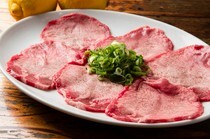 Sumibi Yakiniku Kyoro-chan_Upper Salt Tongue - Uniquely seasoned to bring out the best flavor.
