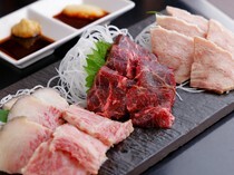Hamayakisakaba Torohachi Shibuya Branch_Assortment of 3 kinds of Whale Meat - From Shimonoseki, the city of whaling.