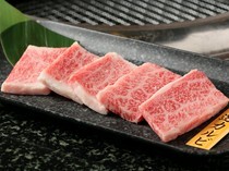 Amiyakitei Higashi-betsuin Branch_Domestic Black Beef Special Kalbi - Value-priced item that is No. 1 in popularity among regular customers.