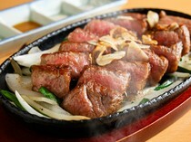 Yamato Ryori Tsukiji Ihachi Main Branch_A5 Wagyu Sirloin Steak - It delivers fine flavor, tender texture, and blissful taste.