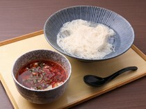 Somenya Ito Kabukicho Main Branch_Spicy Somen - Savor the exquisite balance of spiciness and deliciousness.