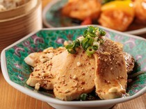 Kimiomou Tsubame no Kurashi_Sichuan Spicy Chicken (Drooling Chicken) - Low-temperature cooking makes meat tender and moist.