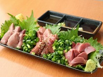 Menyasakaba Morimori Enoshima branch _Nagoya Cochin 3 Pieces Assorted - Quick freezing preserves taste and texture.