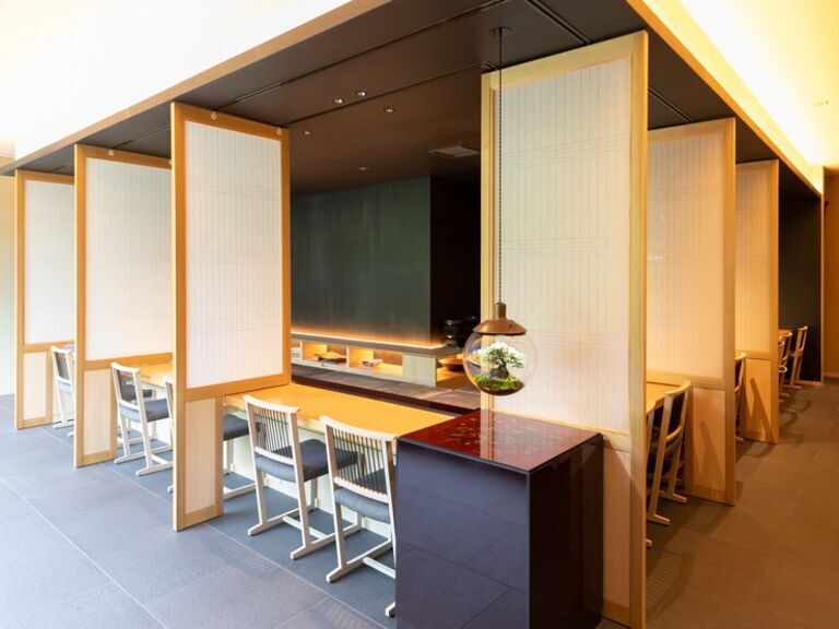 IOTO - Kyoto Vegetable and Charcoal Grill -_Inside view