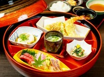 Kobe Onsen Sosaku Dining Sou_Suzuran Gozen - A gorgeous specialty set meal.