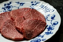 TANAKA YAKINIKU RESTAURANTE_Special Fillet - Fascinated by the fine texture. A luxurious cut of the soft parts of selected Japanese beef.