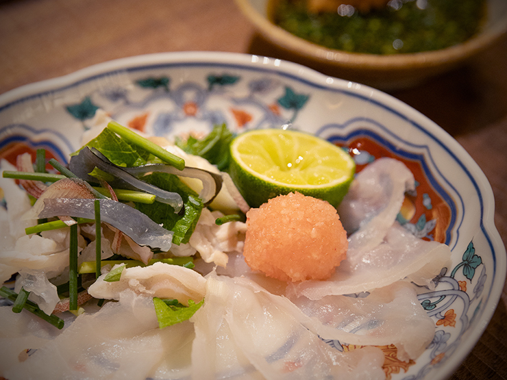 Matoi Ginza_Sashimi with Seasonal Fresh Fish - Enjoy high-quality seasonal seafood