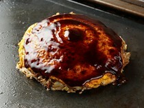 Dohtonbori Okachimachi Branch_Hiroshima Okonomiyaki - The authentic taste inherits the tradition of Hiroshima. 