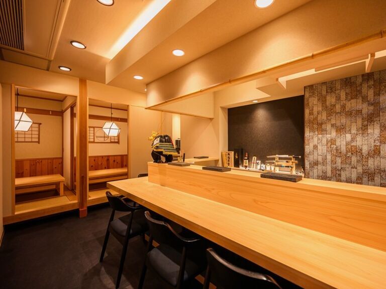 Sushi Shinkai_Inside view