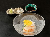 Oryori Sogo_Sashimi of Marbled Sole and Natural Japanese Tiger Prawn from the Setouchi area - It makes the most of the blessings of the four seasons.