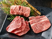 Yakiniku Meat Ushio_Special Beef Assortment - This is the one for enjoying different parts at once.