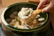 Waketokuyama_Earthenware Pot Rice - This masterpiece is the final dish, appearing freshly cooked before each customer.