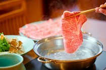 Shabuzen Shibuya Branch_Kobe Beef Rib Roast / All You Can Eat for 3 Types, and Shabuzen's Excellent Service - Enjoy both Kobe and Omi Beef.