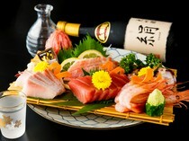 Ajinosato Bandai_Assorted Sashimi - Fresh fish arrives every morning and is served upon request.
