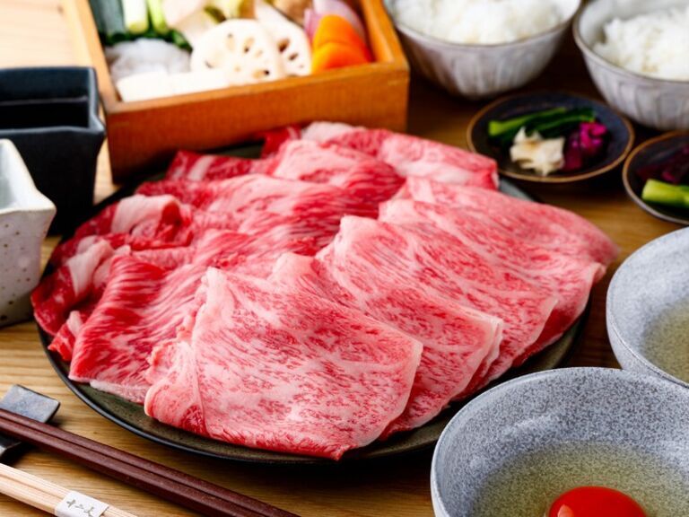 Tabehoudai Sukiyaki Jyuniten Hiroo_Cuisine