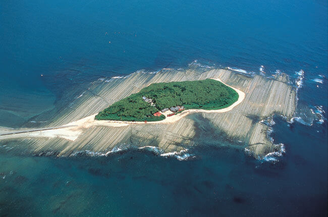 Aoshima Island Walk, Ehime, Japan - Map, Guide